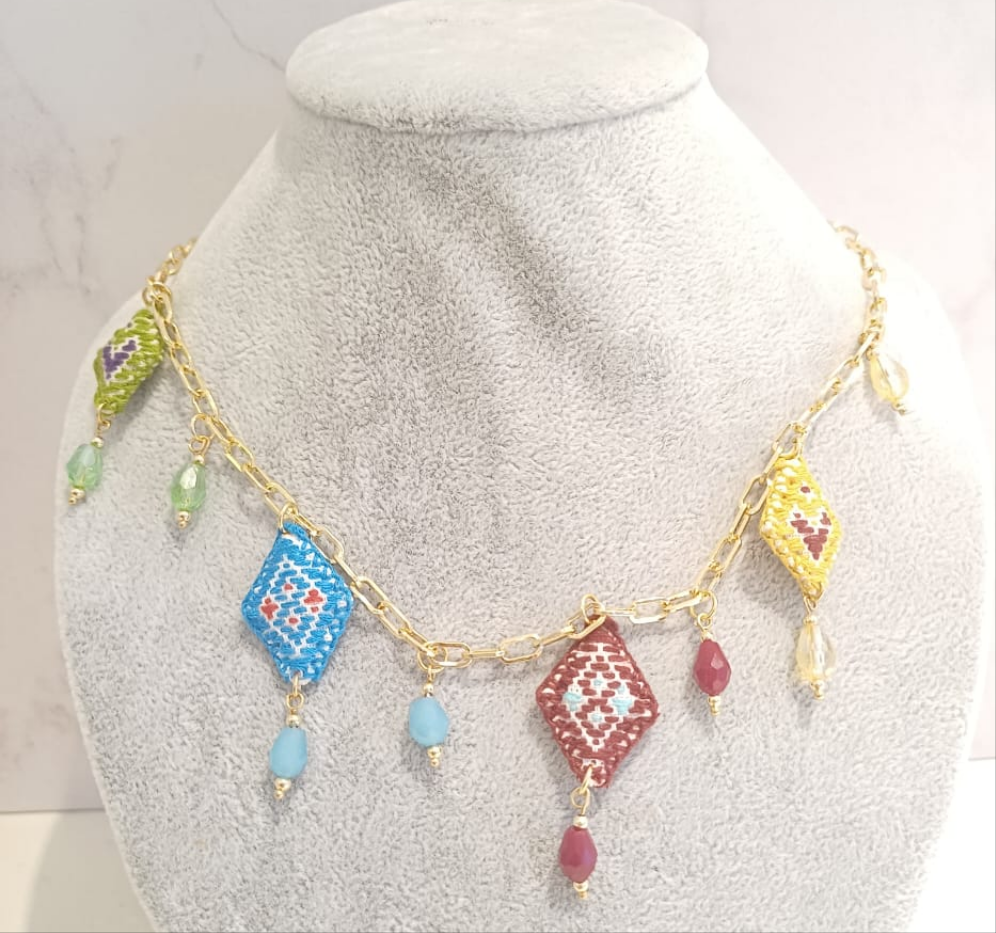 Collares